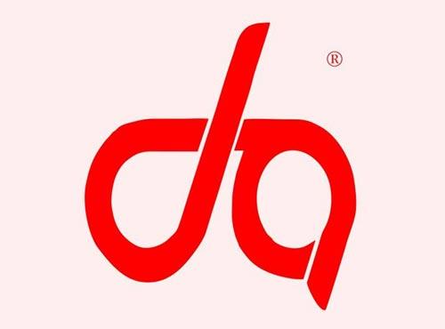 DA