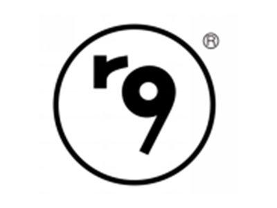 R9